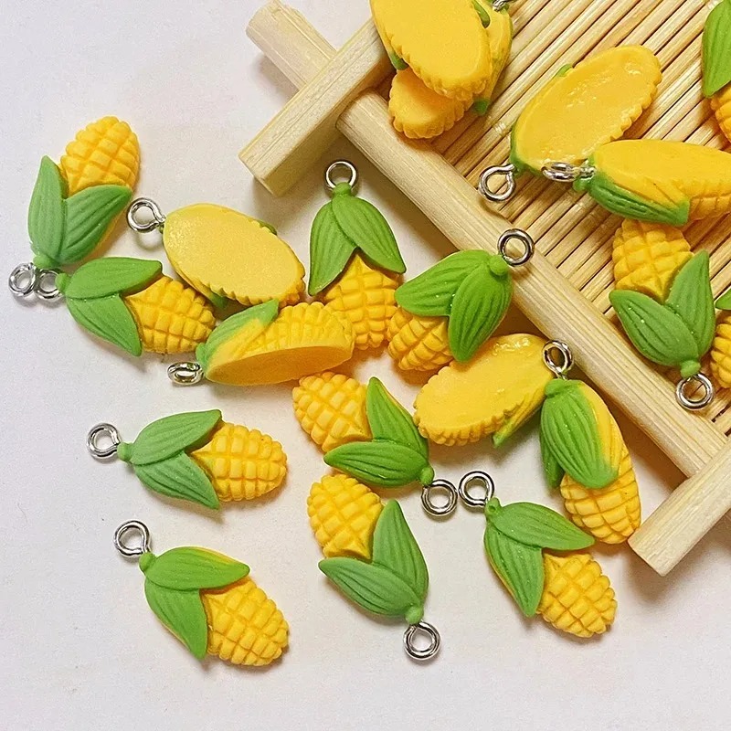 20 Pezzi Mini Ciondoli Diverte - Resin Art And Craft recensione e prezzo
