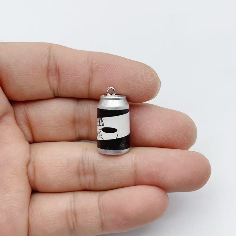 10 Pezzi Mini Ciondoli in Resi - Resin Art Jewellery Kit recensione e prezzo