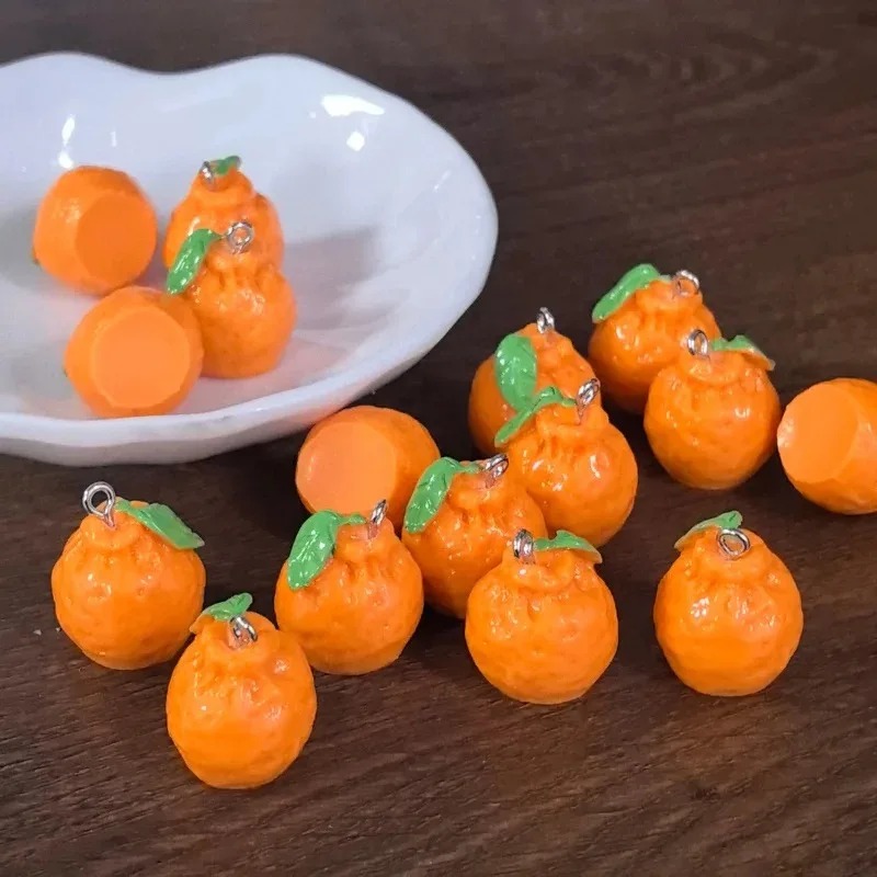 10 Pezzi Ciondoli in Resina a  - Resin Art And Craft recensione e prezzo