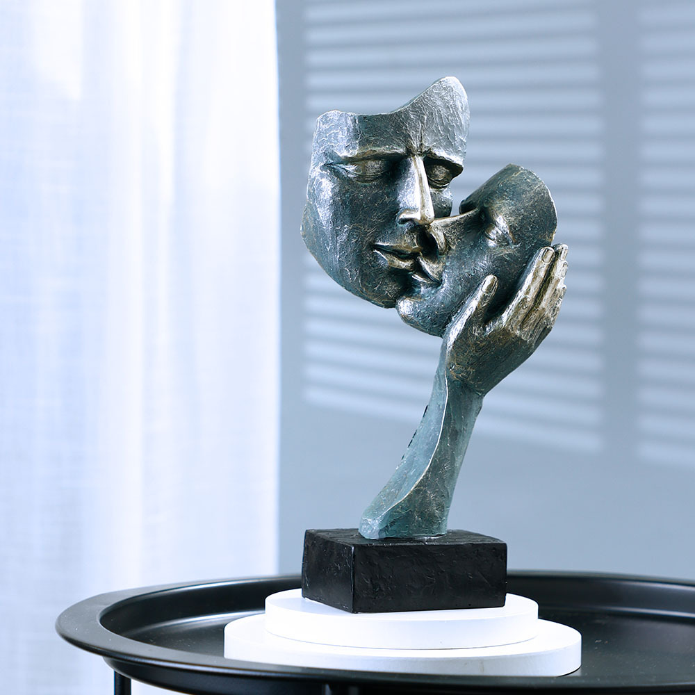 Scultura con maschera per il v - Resin Art Unique Ideas recensione e prezzo