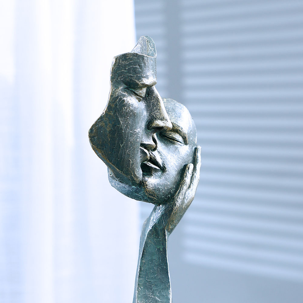 Scultura con maschera per il v - Resin Art Unique Ideas recensione e prezzo
