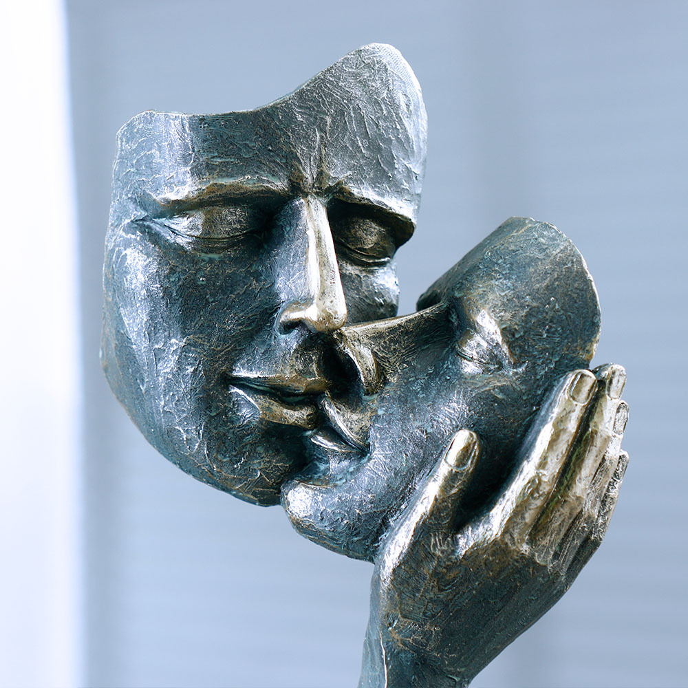 Scultura con maschera per il v - Resin Art Unique Ideas recensione e prezzo